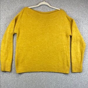 Marled golden yellow boat neck sweater XL boxy comfy neutral colorful preppy